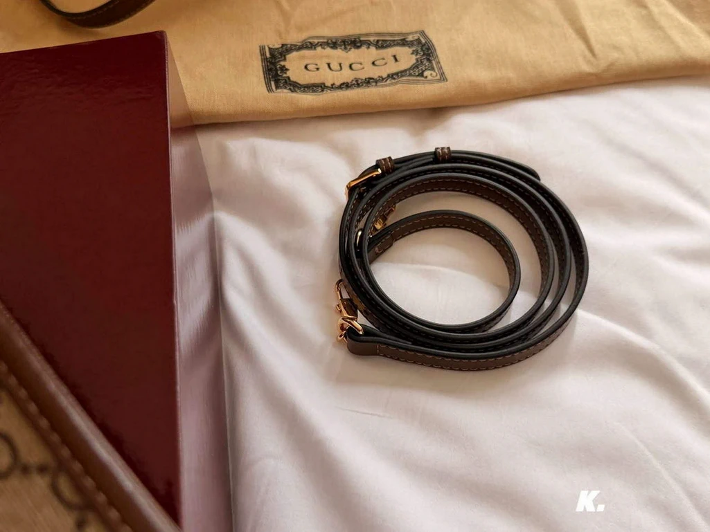 Purses Supplier in Oman: Sourcing Guide for Buyers
